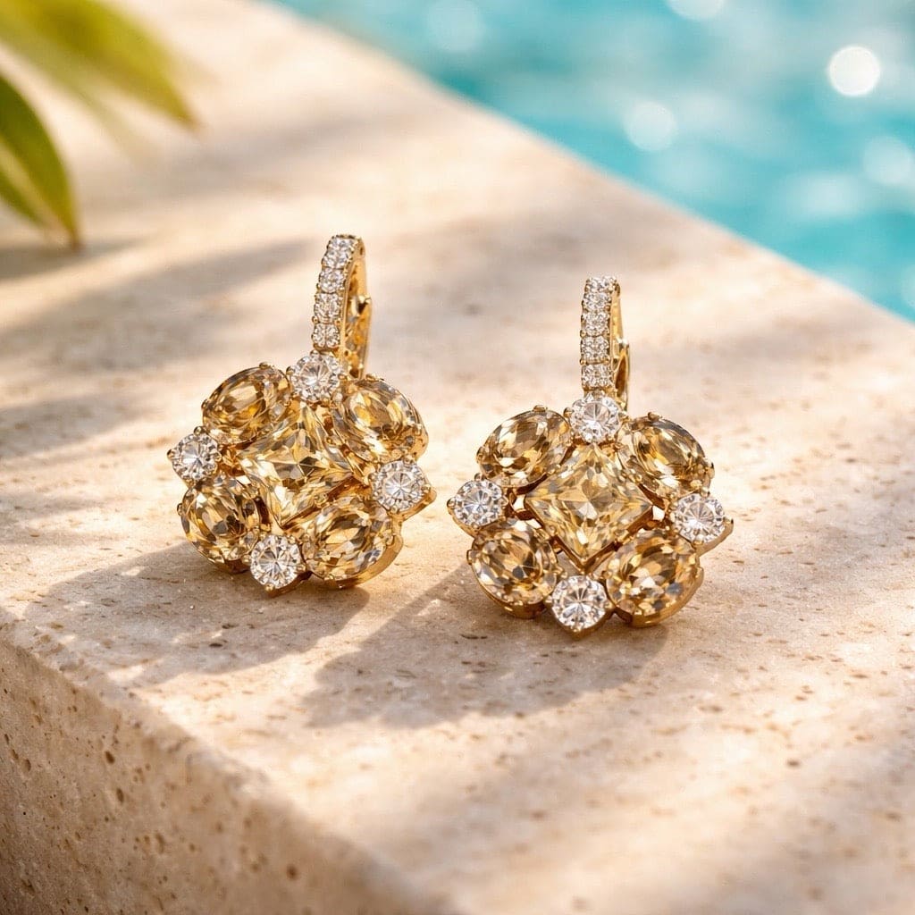 Luxe gouden statement oorbellen met champagne en transparante kristallen in bloem-vormig design, goudverguld nikkelvrij en hypoallergeen sieraad voor dames
