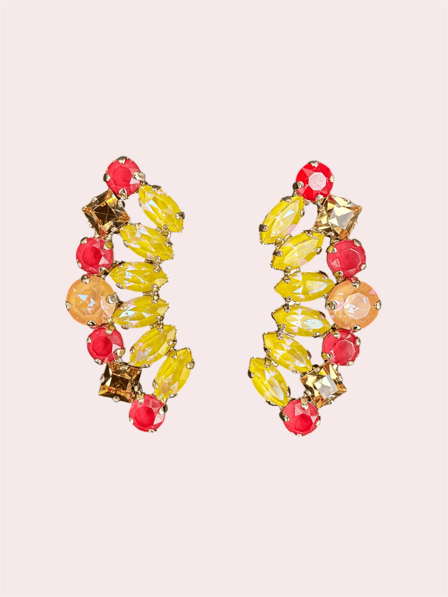 Ferrara-yellow-Gold-Swarovski-oorbellen-Damicejewelry