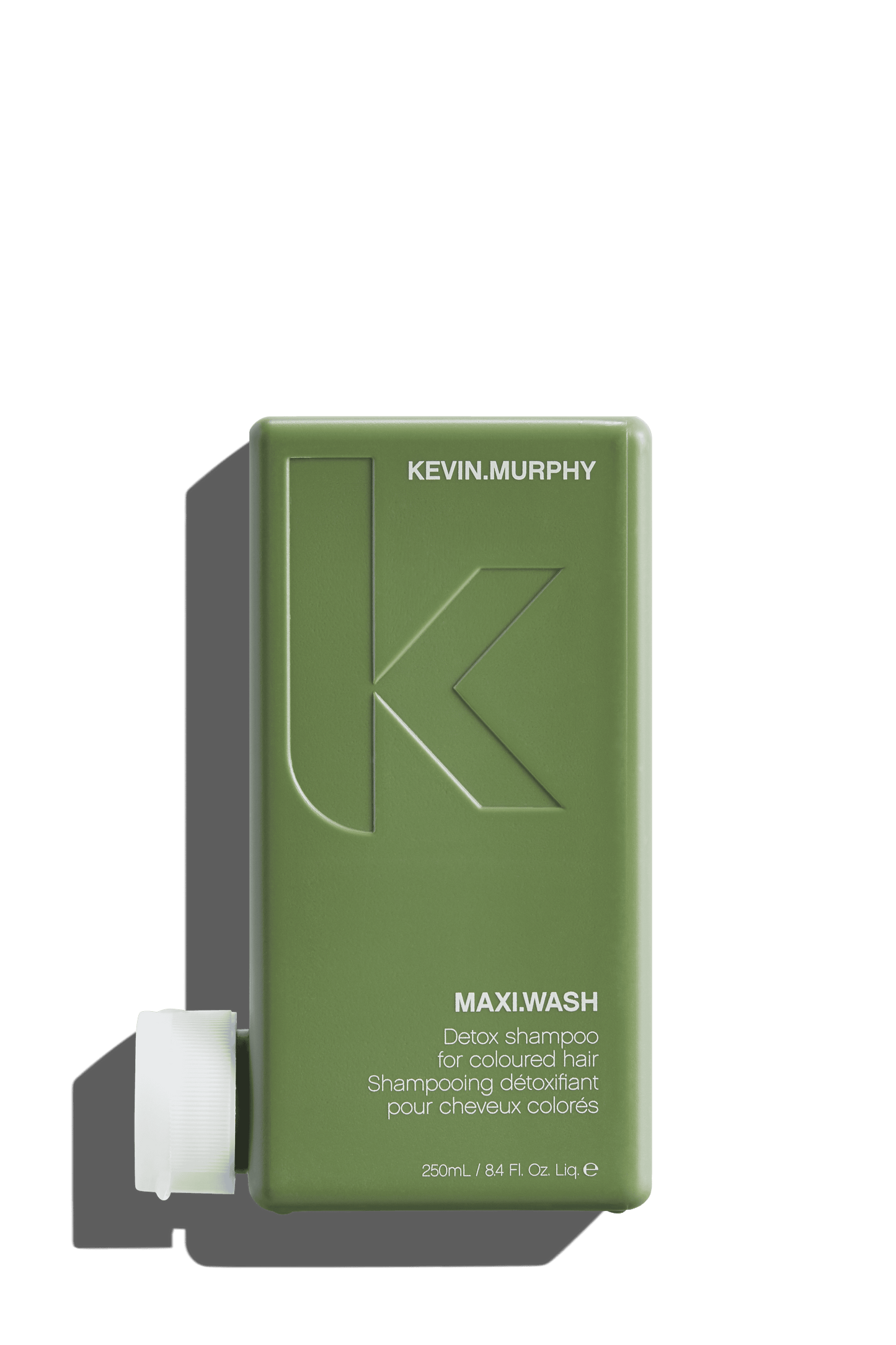 KEVIN MURPHY Maxi Wash. Zachte, diep reinigende shampoo die de opbouw ongewenste producten en mineralen verwijdert om het haar op te frissen en te zuiveren.