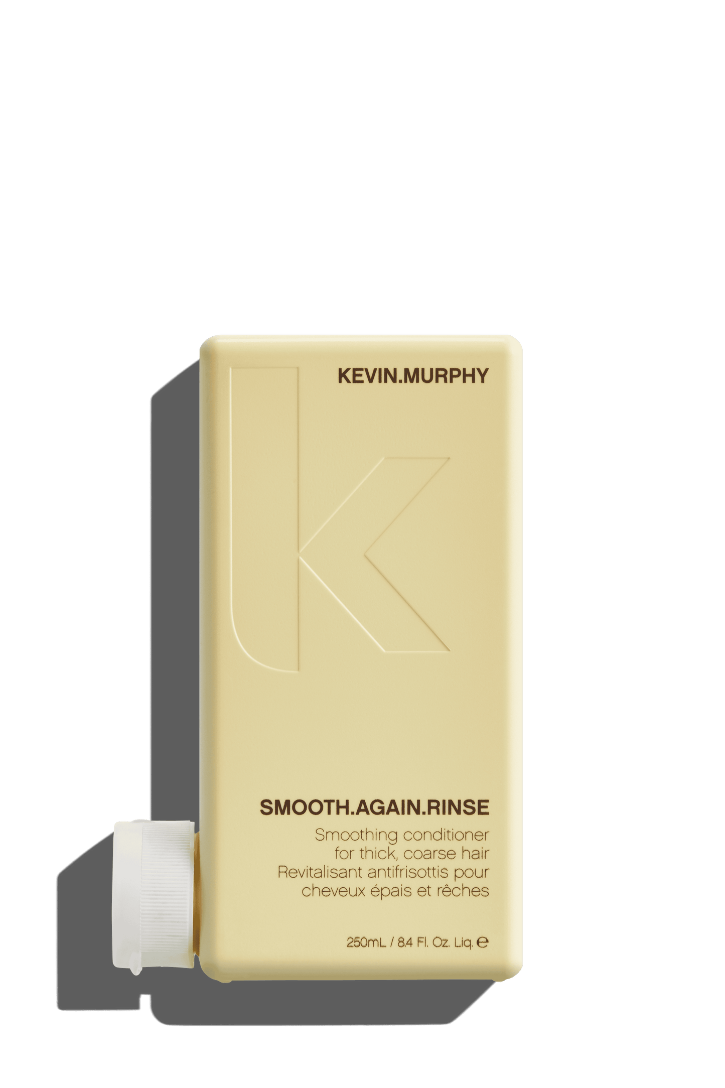 De gladmakende conditioner verfijnt weerbarstig haar door gebruik te maken van cacaozaadboter als een natuurlijke beschermlaag om de uitenden af te sluiten en pluizen te verminderen. Geschikt voor dik, grof en krullend haar.